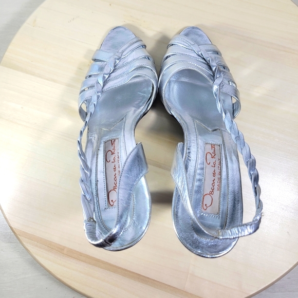 Oscar de la Renta Silver Strappy Peep Toe Heels Slingback Womens Size 7 AA - Picture 5 of 10